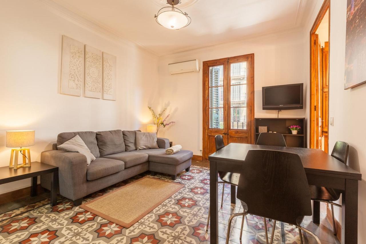 En El Corazon De Barcelona Apartment Ngoại thất bức ảnh