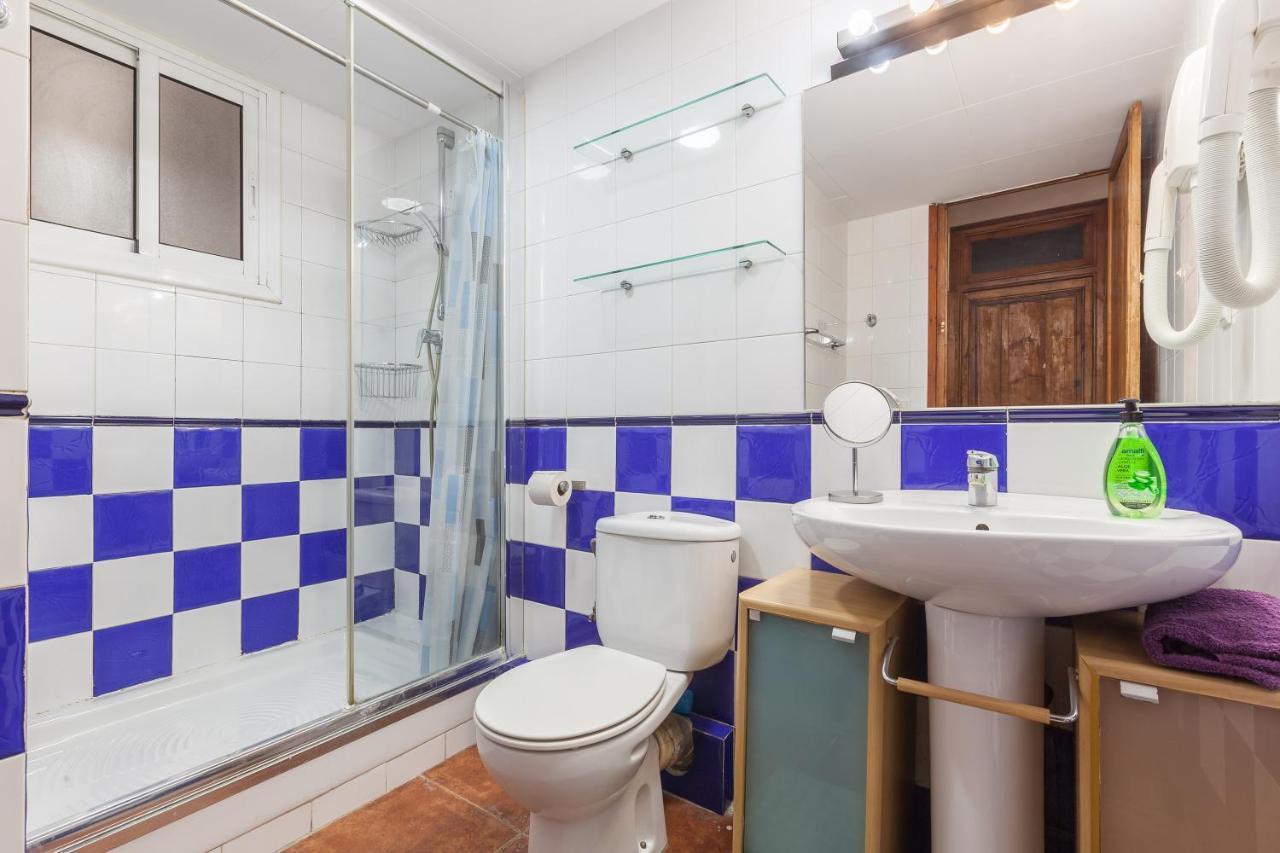 En El Corazon De Barcelona Apartment Ngoại thất bức ảnh