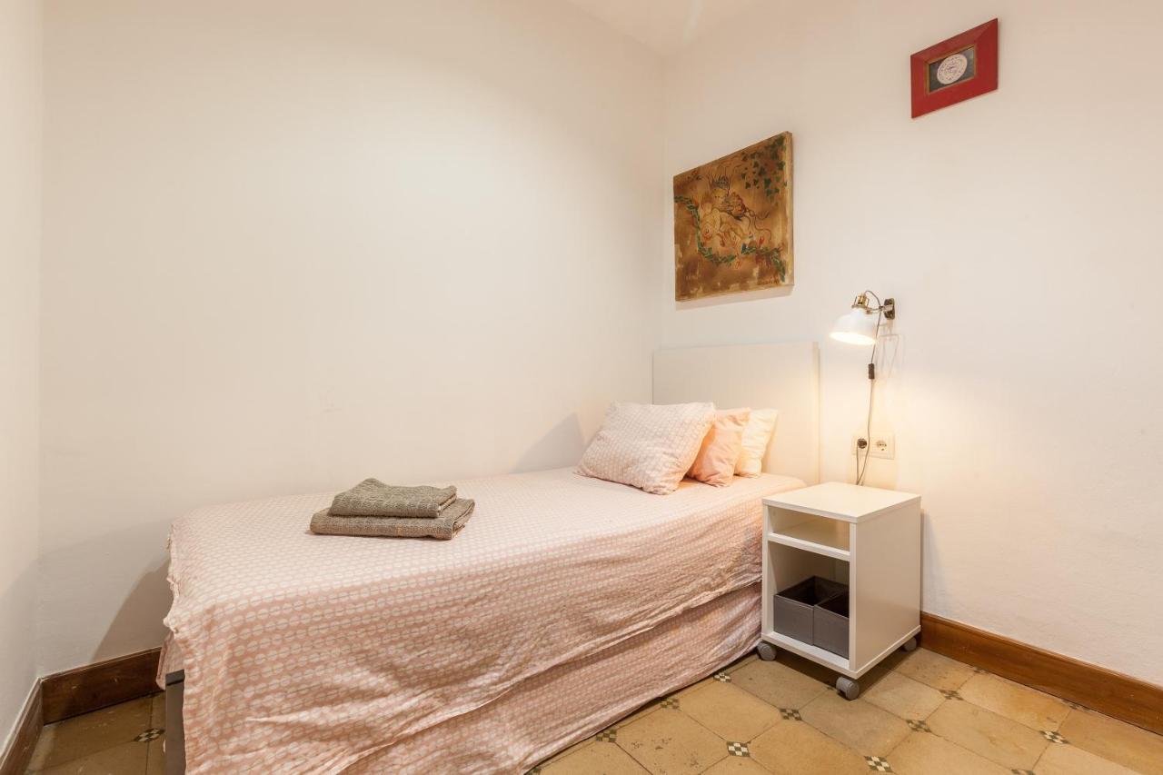 En El Corazon De Barcelona Apartment Ngoại thất bức ảnh